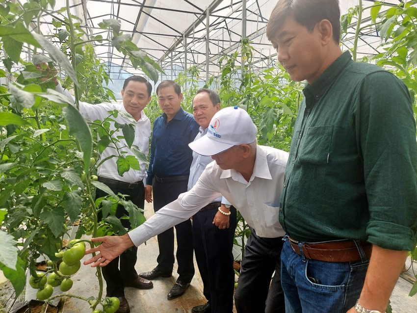https://baobinhduong.vn/image/fckeditor/upload/2022/20221109/images/20221109_102532.jpg